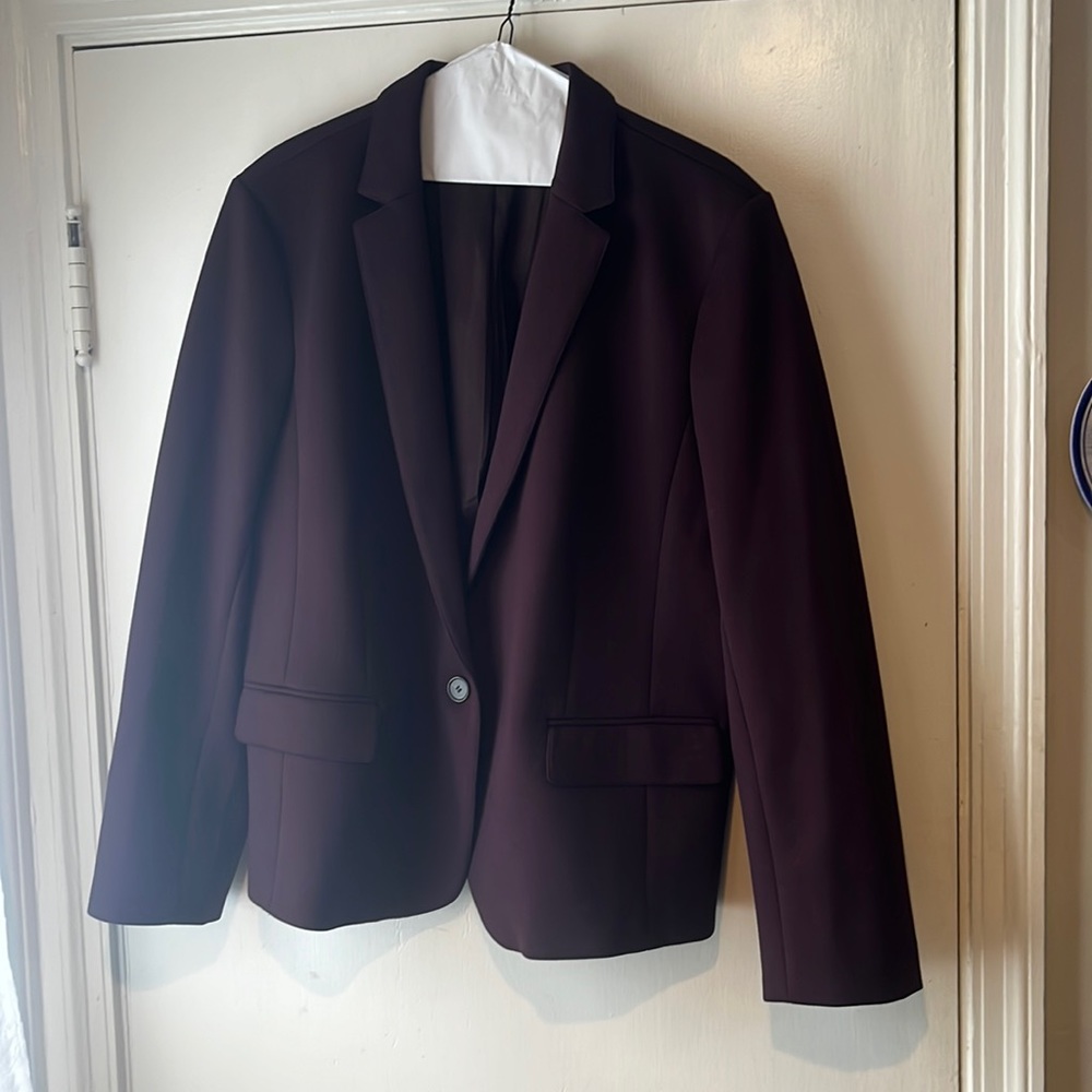 New Ann Taylor Suit! Midnight Fig Skirt and Blazer NEVER WORN! BLAZER AND SKIRT